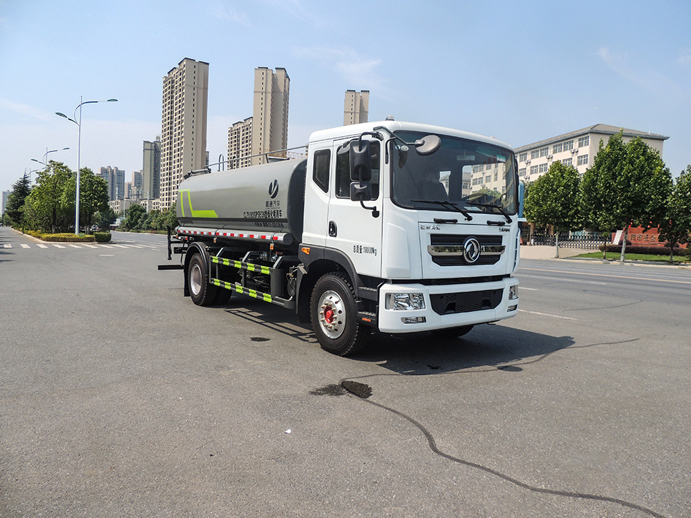 東風(fēng)多利卡12噸綠化噴灑車