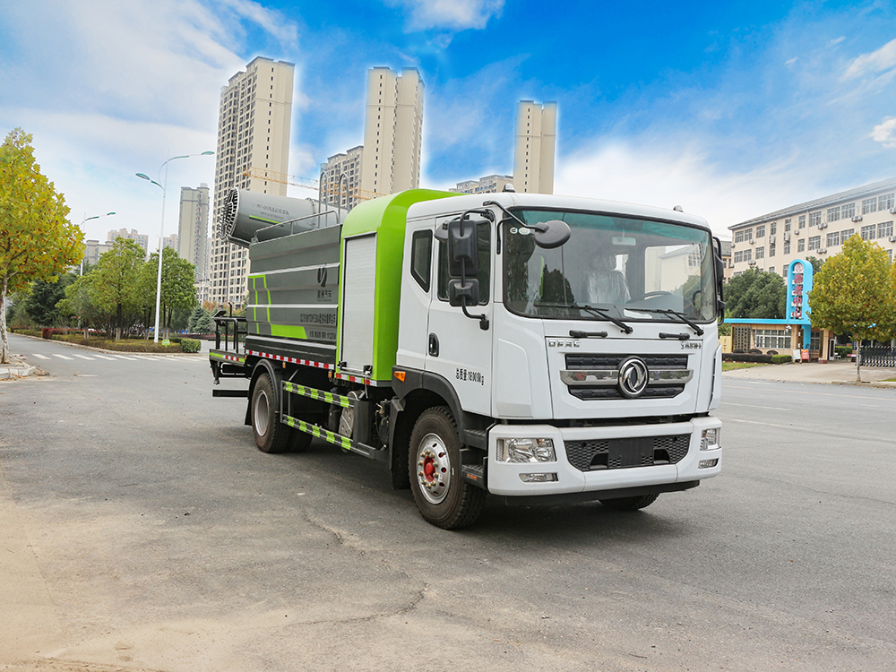 CLT5181TDYEQ6A型多功能抑塵車