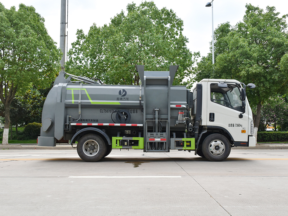 CLT5070TCABJ6型餐廚垃圾車